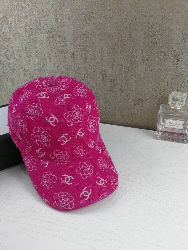 ブランド帽子側面デザイン